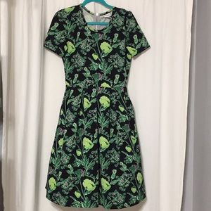 Green floral LuLaRoe Amelia M